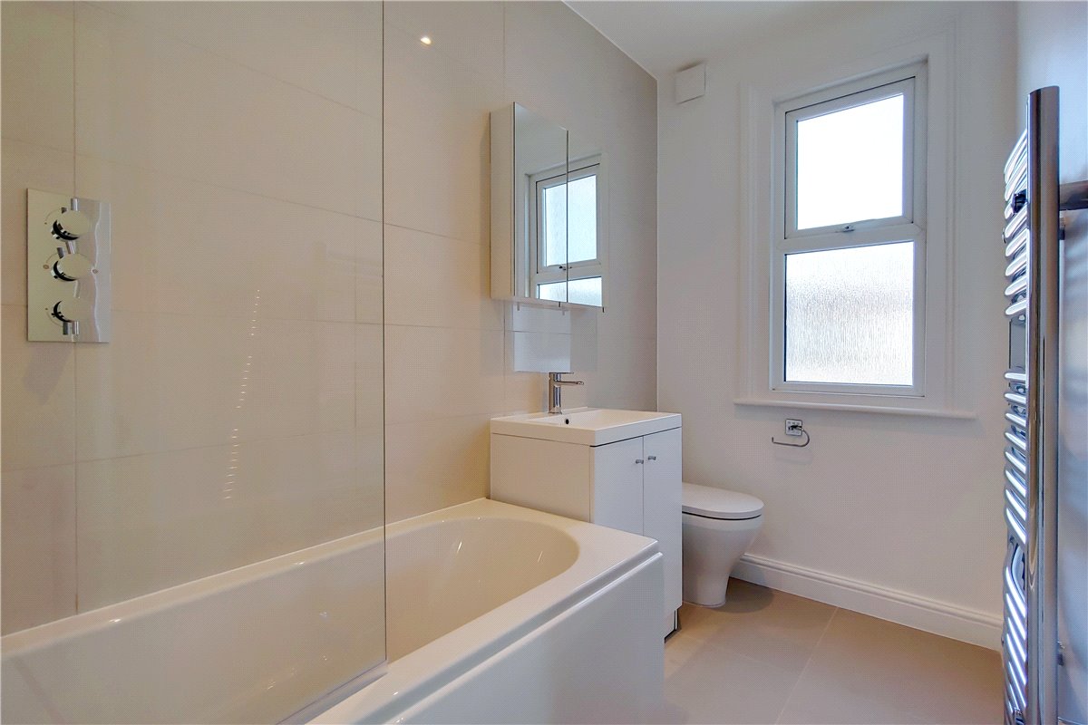 3 bedroom Flat, Kenyon Street, Fulham, SW6 - , Image 11