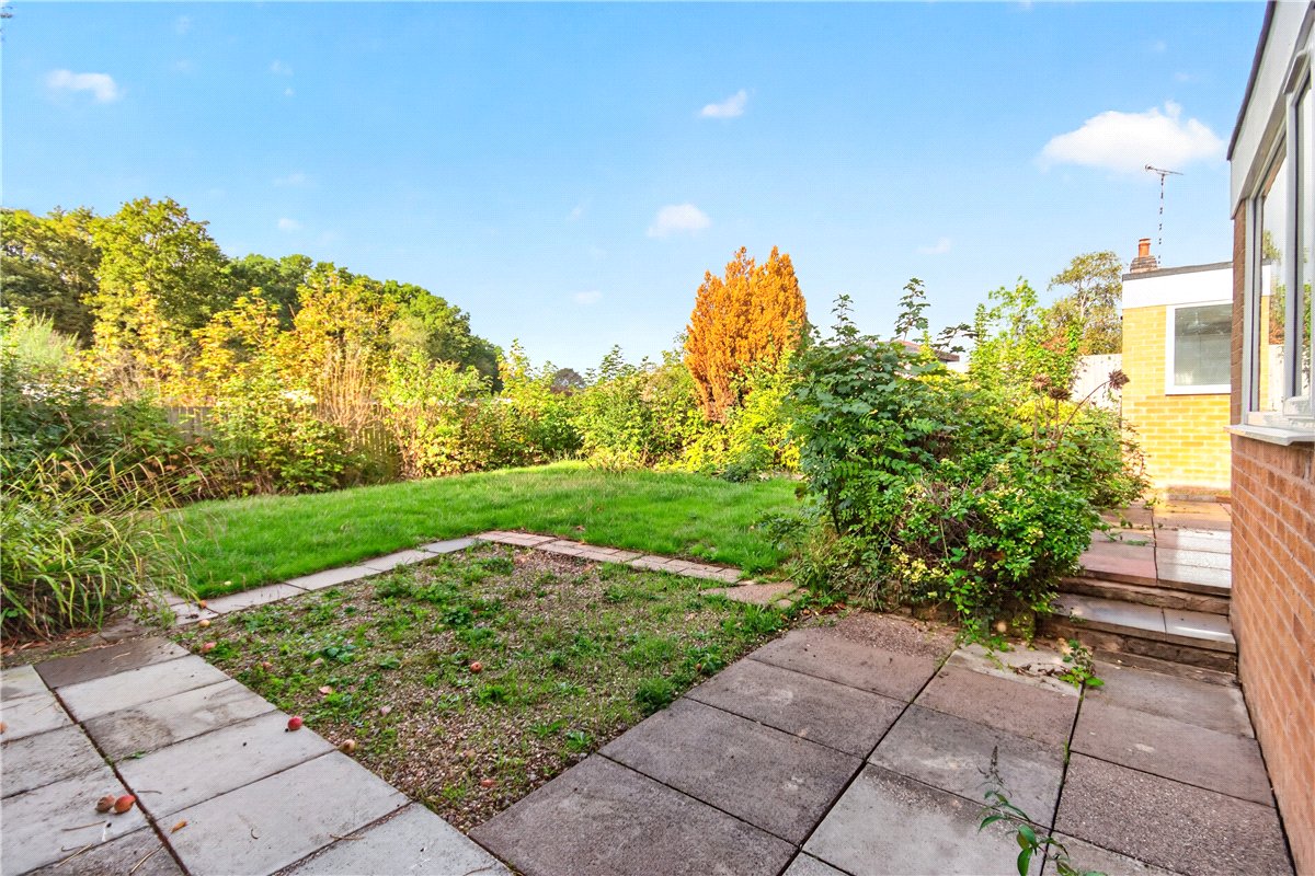 3 bedroom Bungalow, Hodgetts Lane, Burton Green, CV8 - Available, Image 10