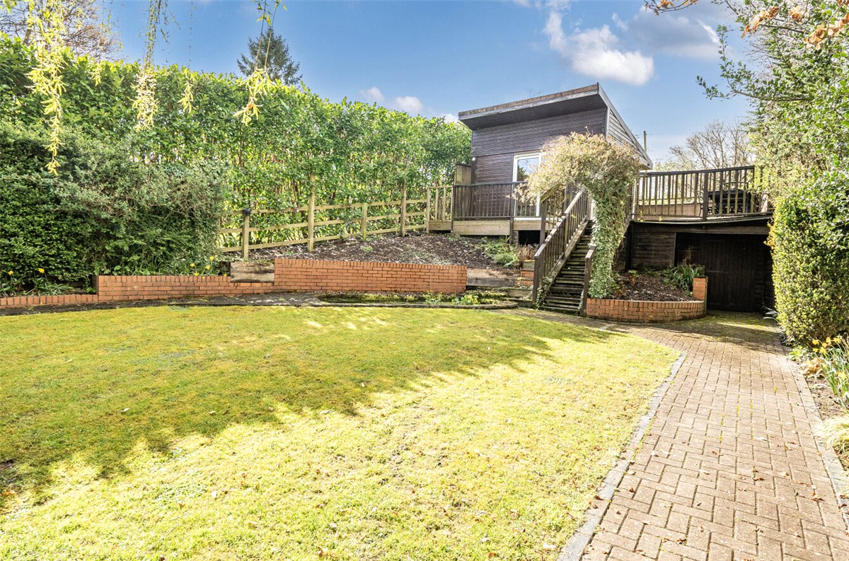 3 bedroom Cottage, Wilton, Marlborough, SN8 - Available, Image 1