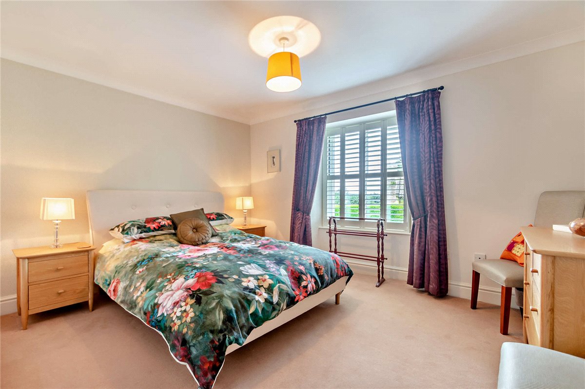 5 bedroom House, Shaw Lane, Farnham, HG5 - Sold, Image 5