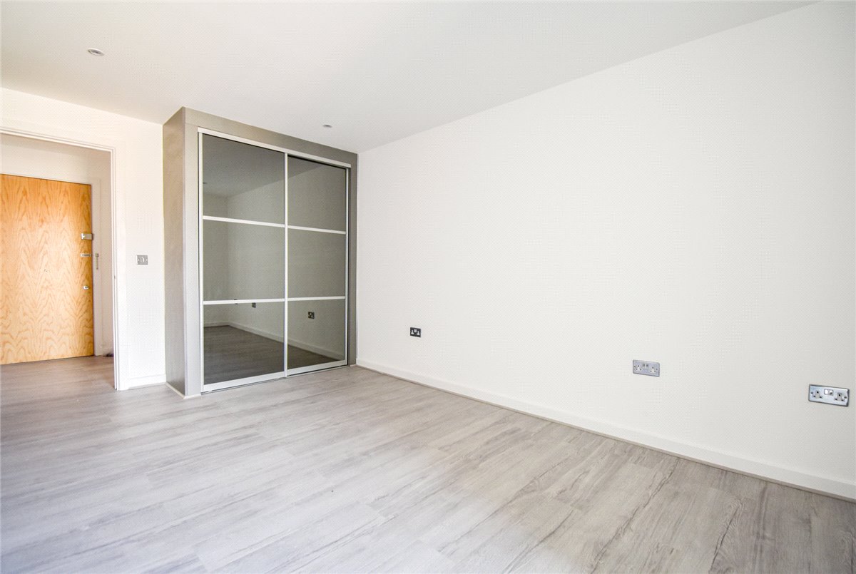 2 bedroom Flat, Warren Close, Cambridge, CB2 - Available, Image 7