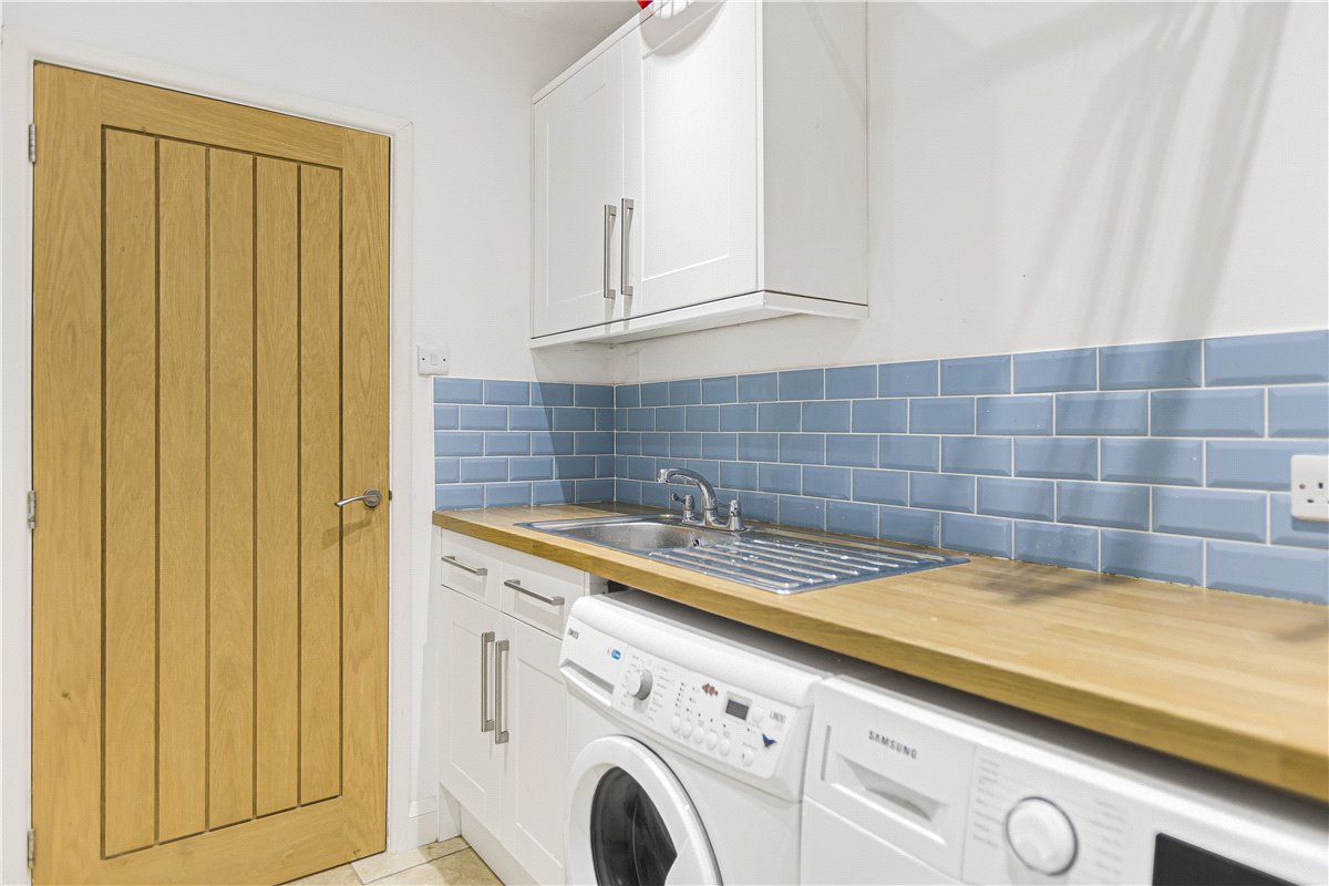 4 bedroom House, Bellamy Close, Southmoor, OX13 - Sold, Image 24