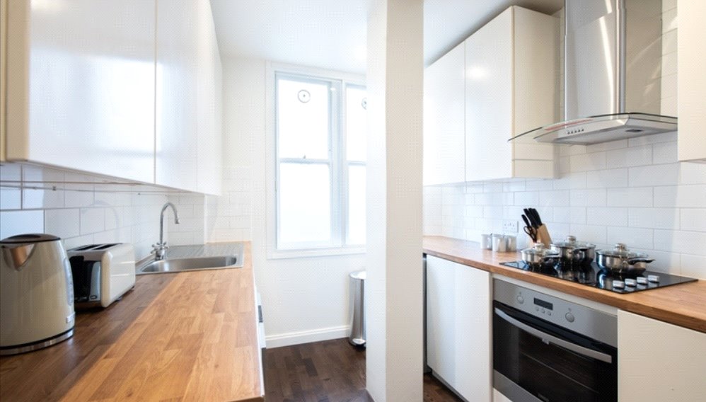 3 bedroom Flat, Hill Street, Mayfair, W1J - Available, Image 1
