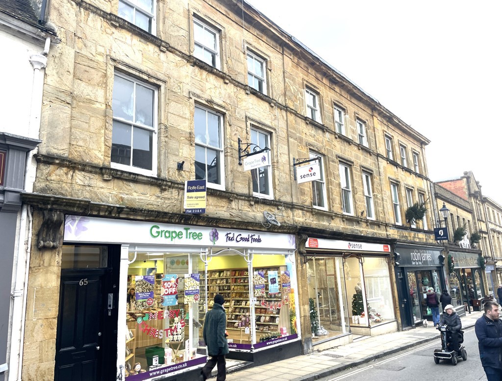 1265 Sq Ft, 65 Cheap Street, Sherborne, DT9 - Sold STC