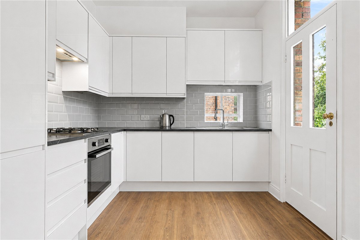 3 bedroom Flat, Bishops Park Road, London, SW6 - Let Agreed, Image 9