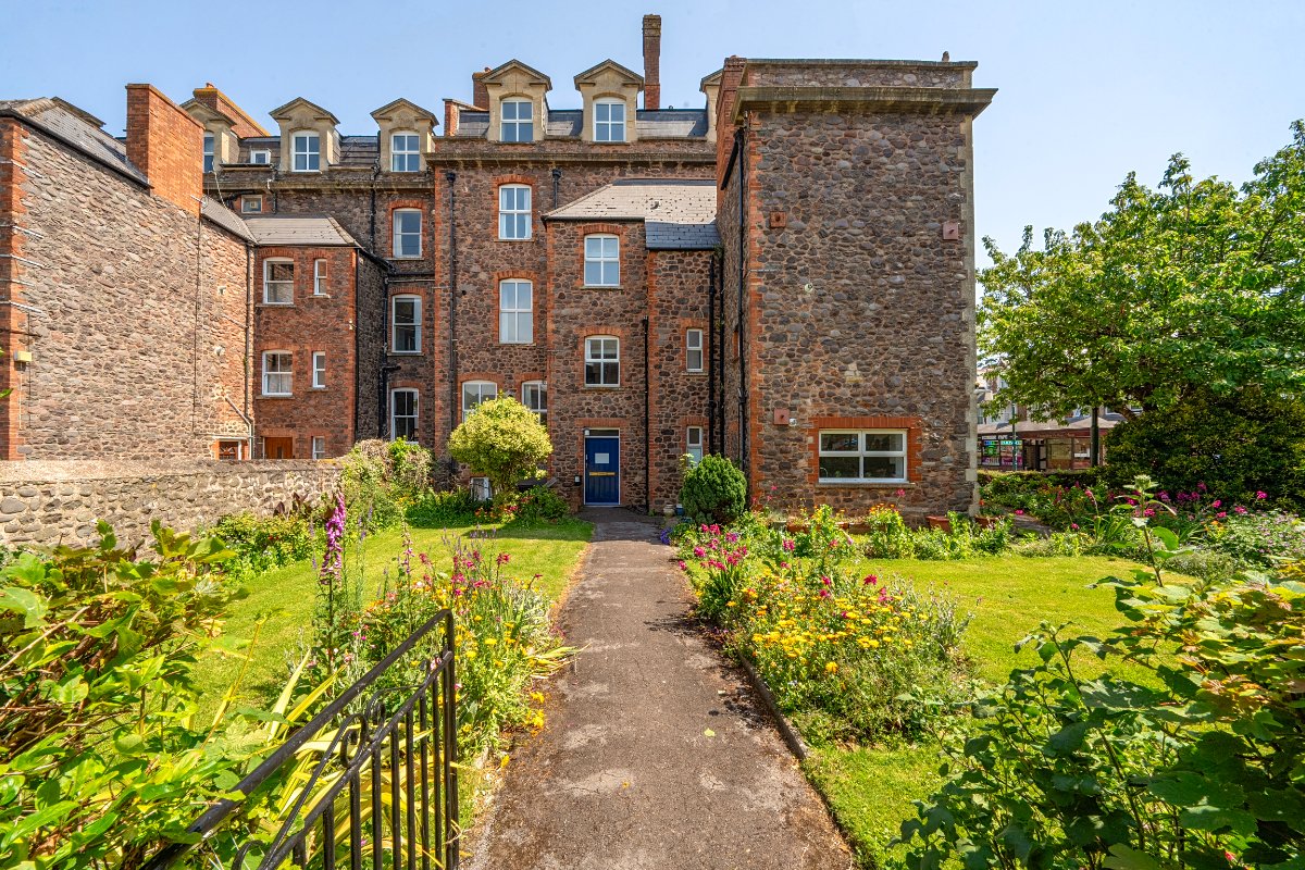 14 bedroom Flat, 1 The Esplanade, Minehead, TA24 - Sold STC, Image 9