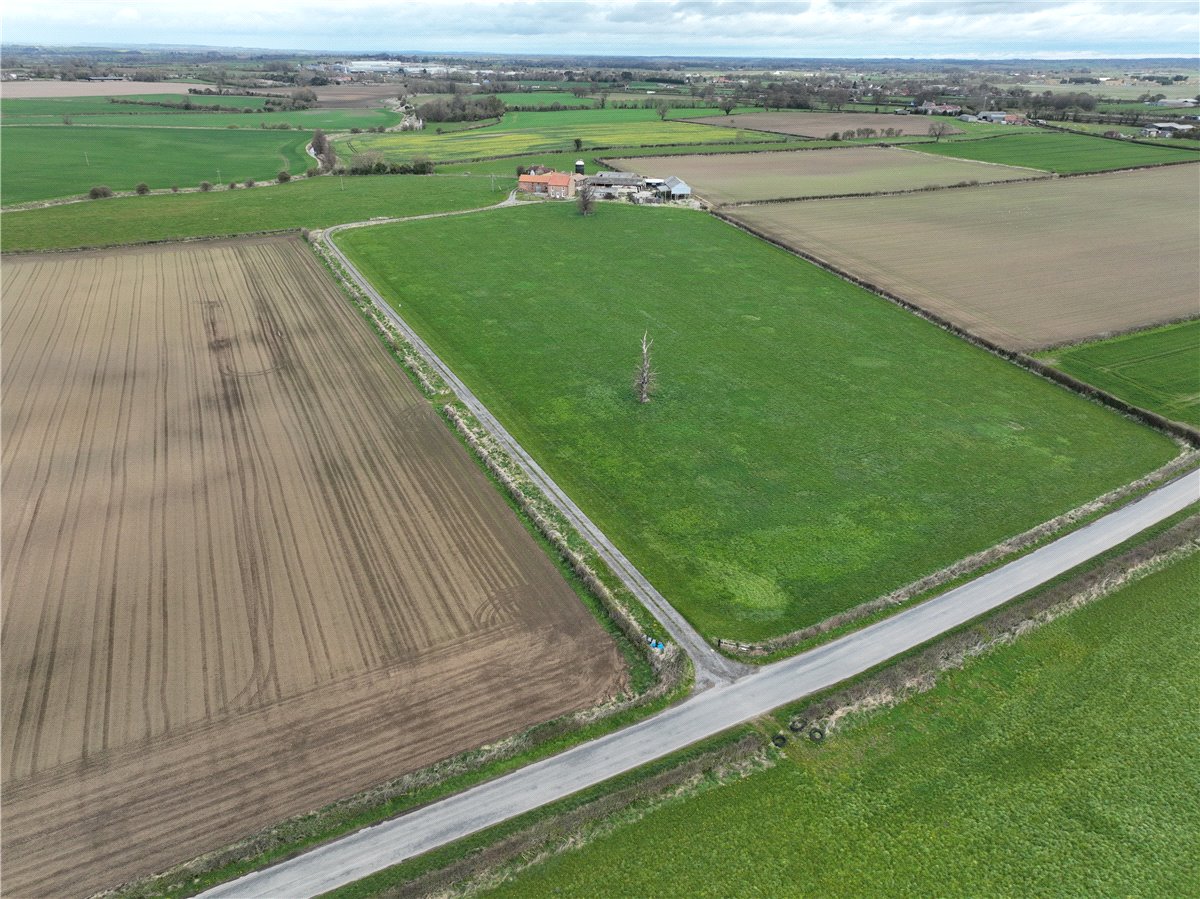 99.63  Farm, Exelby Road, Bedale, DL8 - Sold