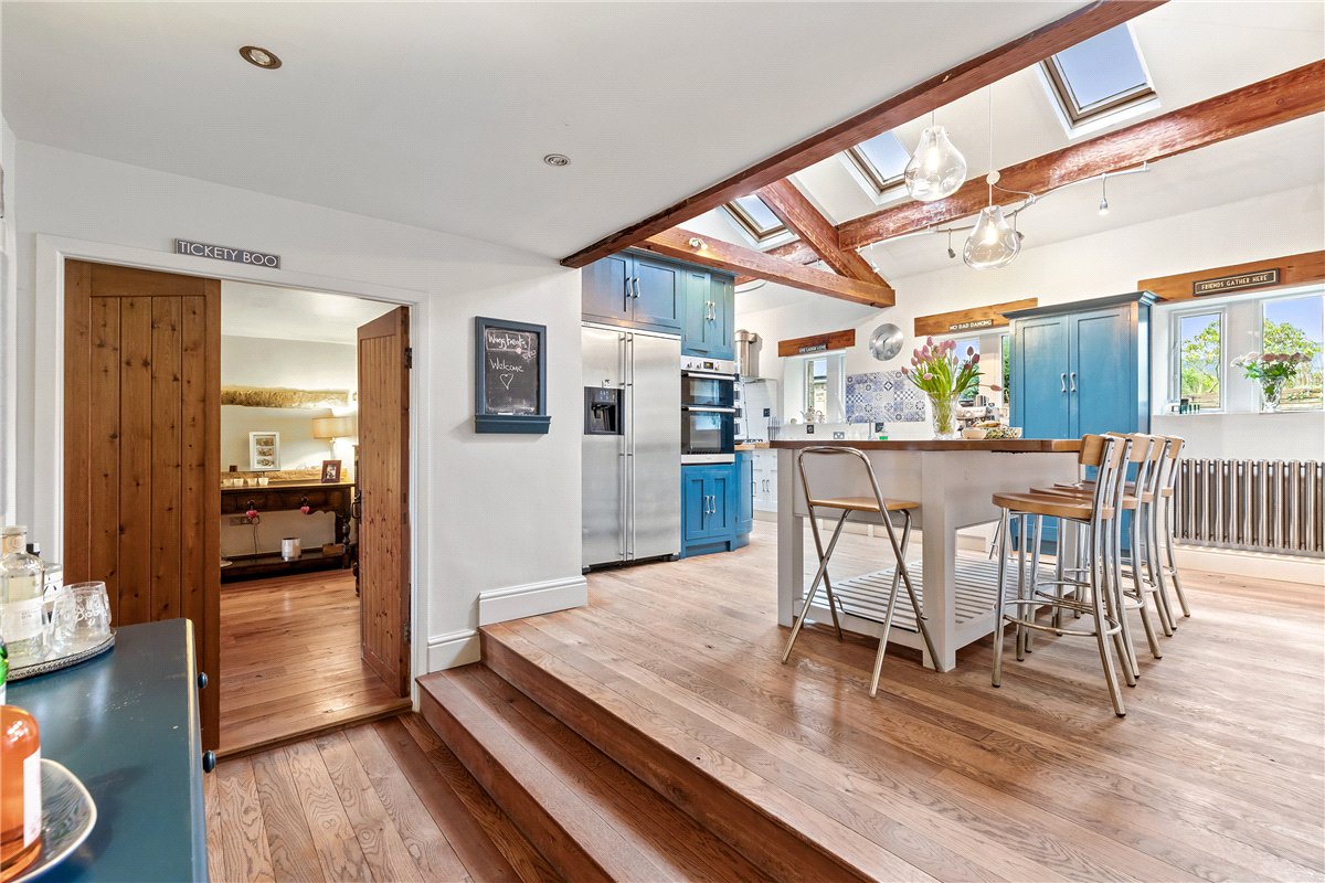 5 bedroom House, West Lane, Bradley, BD20 - Available, Image 6