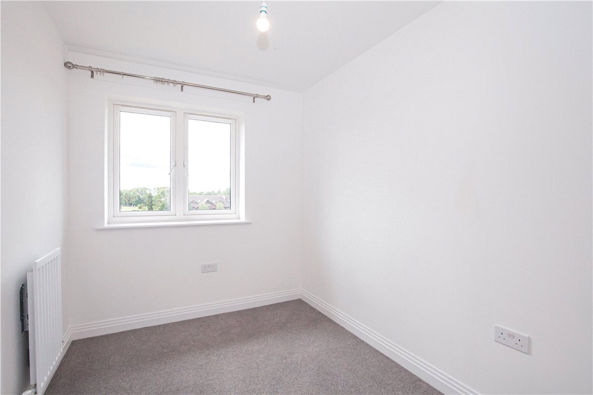 3 bedroom House, Rye Crescent, Curbridge, OX29 - Let Agreed, Image 4