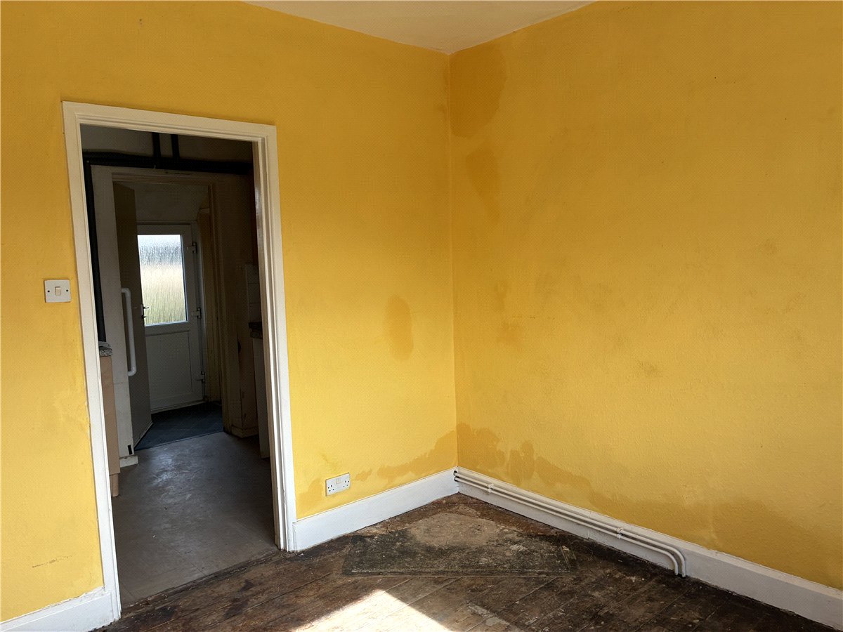 3 bedroom House, Severalls, Ham, SN8 - Sold STC, Image 9