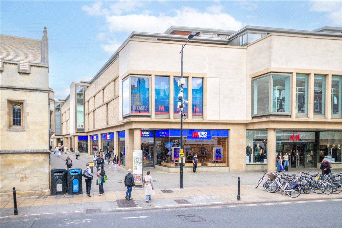 2 bedroom Flat, Christ's Lane, Cambridge, CB1 - Sold STC, Image 1