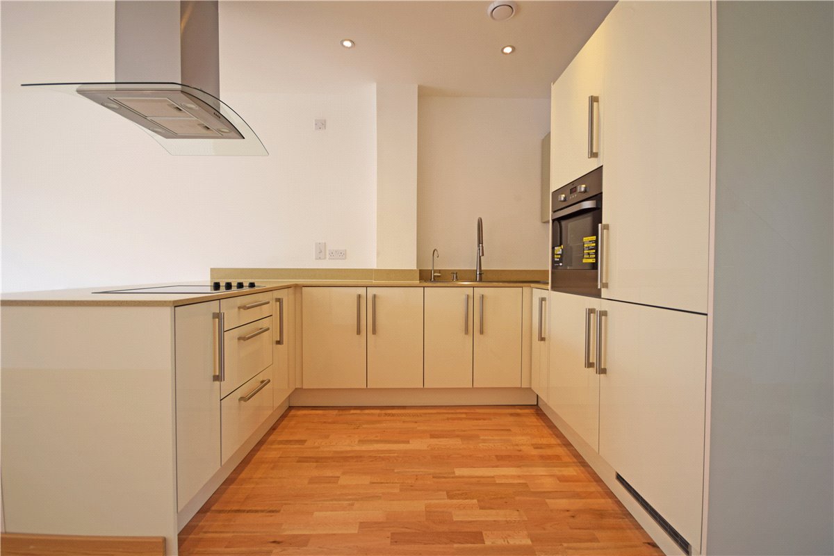 2 bedroom Flat, Flamsteed Close, Cambridge, CB1 - , Image 2