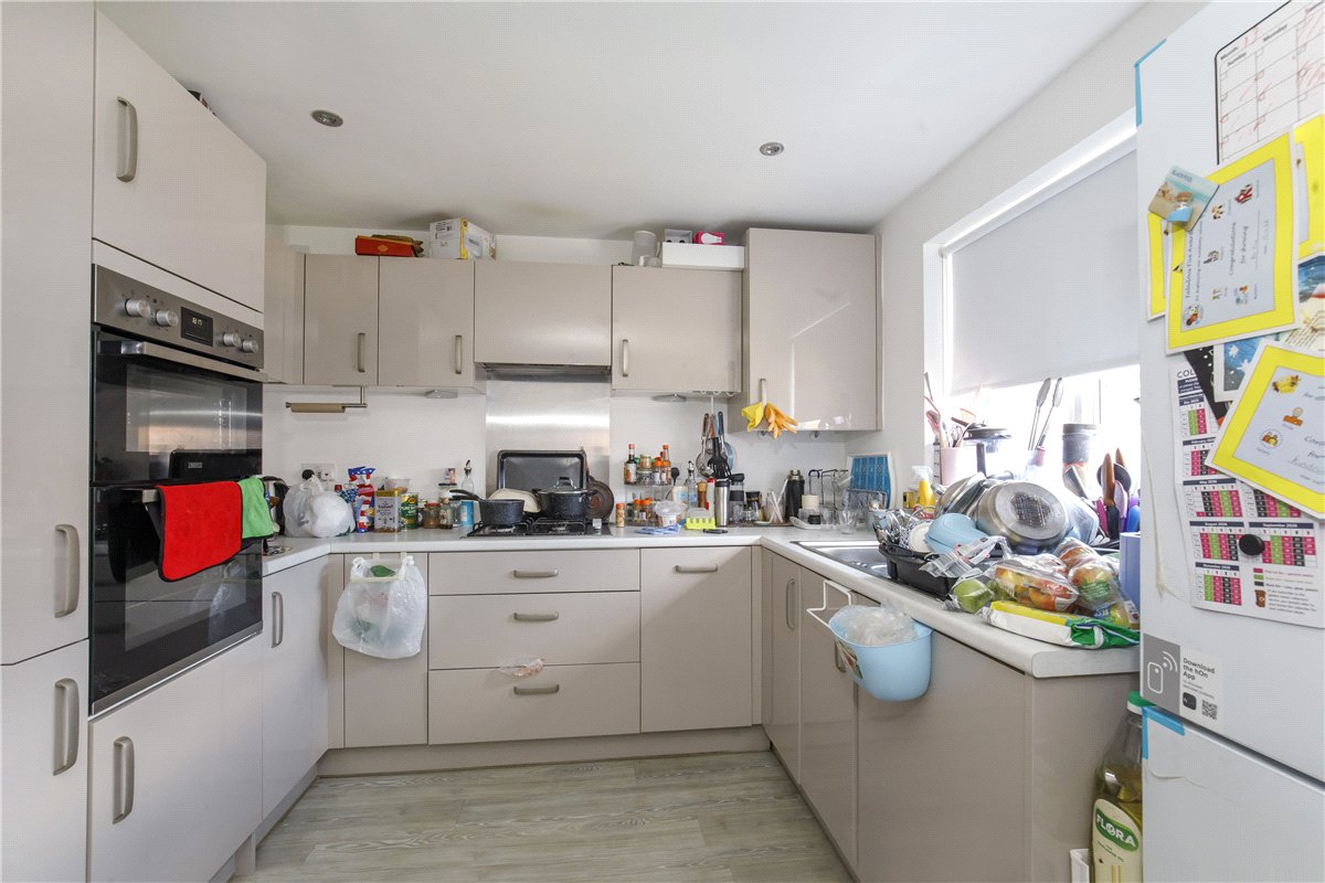 3 bedroom House, Howden Avenue, Waverley, S60 - , Image 1