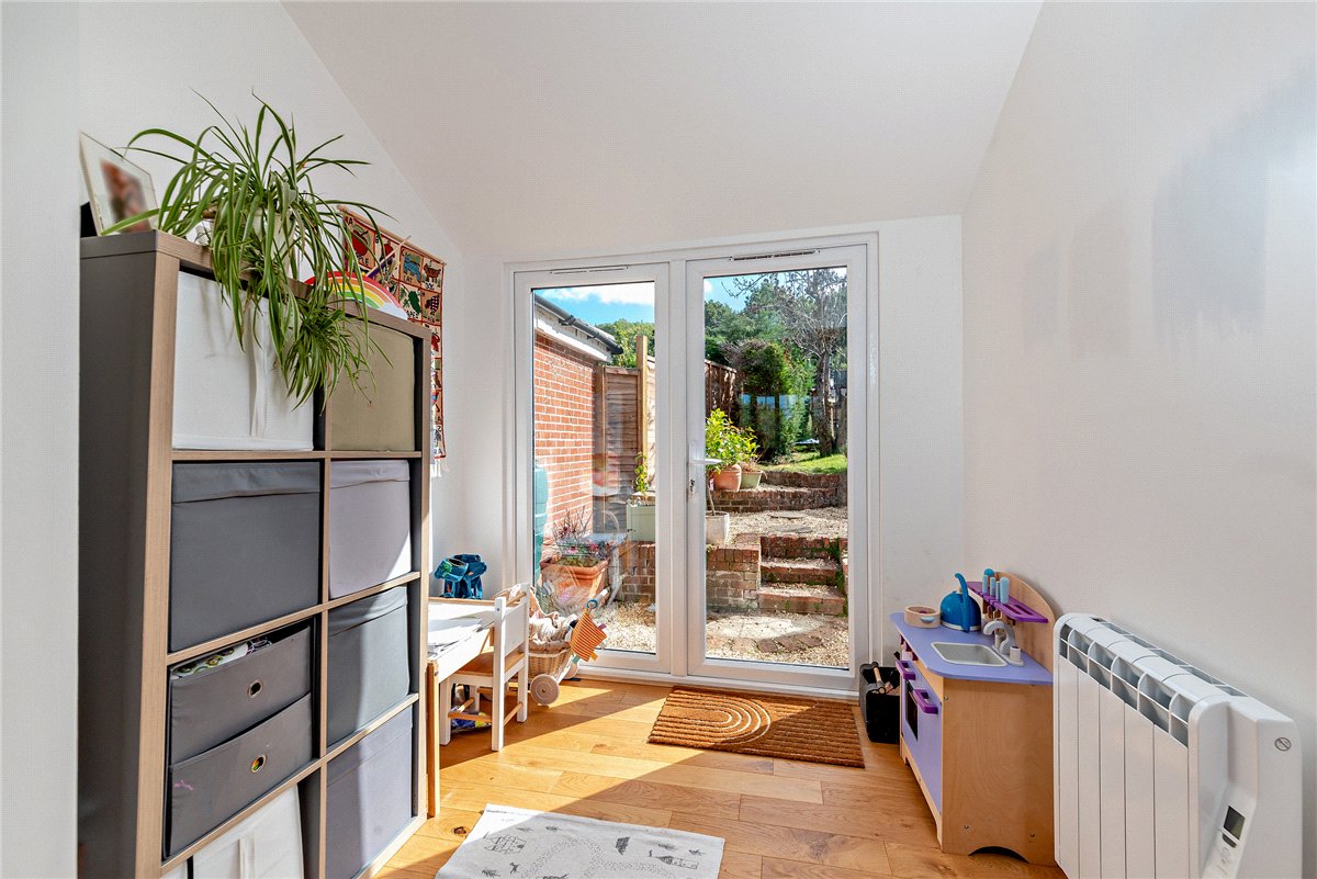 2 bedroom House, Pear Tree Lane, Newbury, RG14 - Sold STC, Image 4