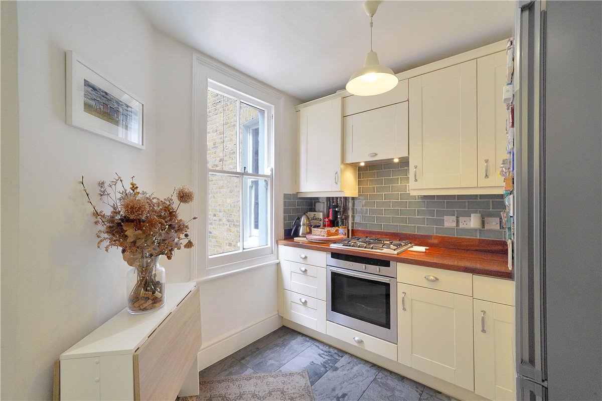 2 bedroom Flat, Mirabel Road, London, SW6 - Available, Image 8