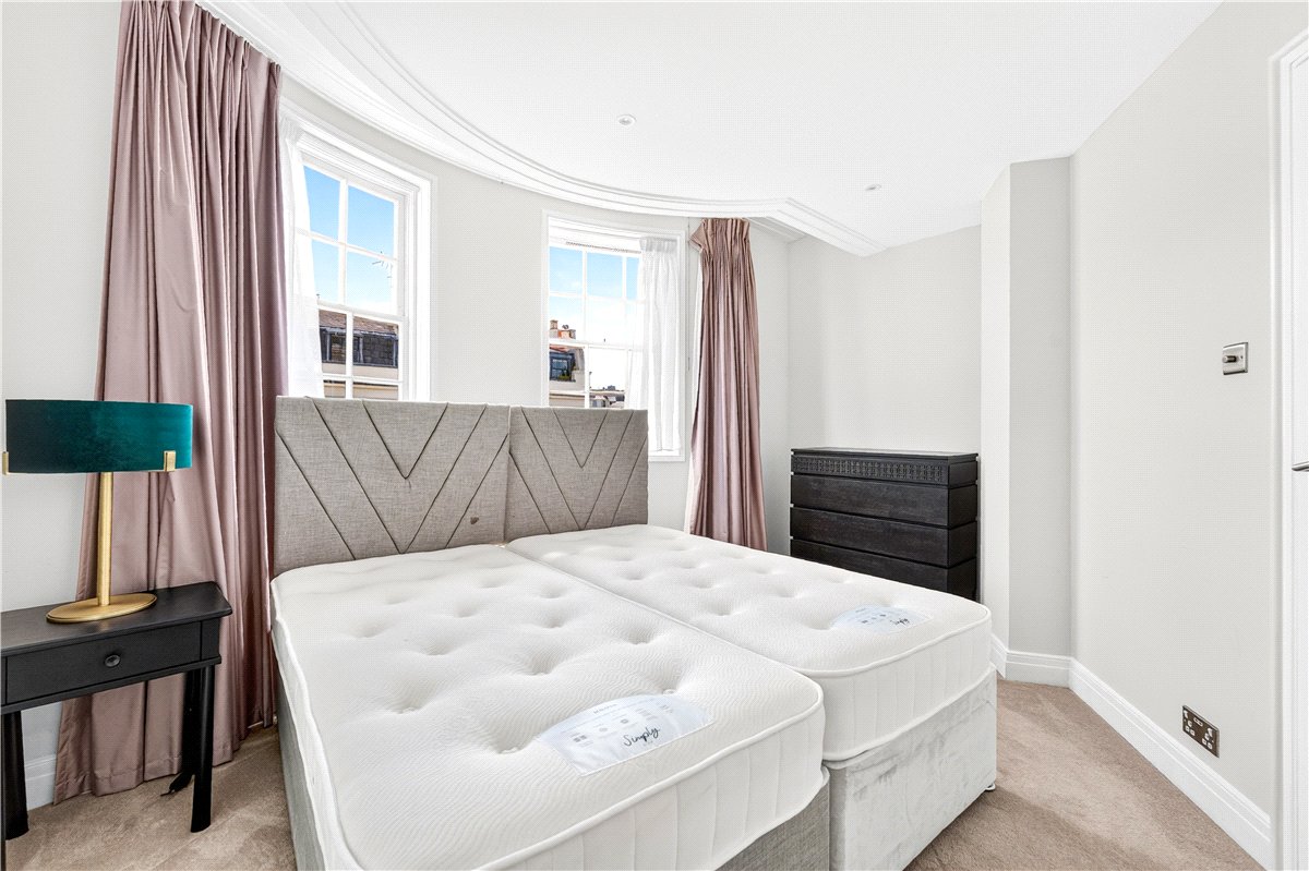 3 bedroom Flat, Gloucester Square, Paddington, W2 - Available, Image 6