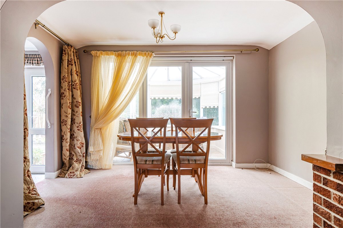 4 bedroom Bungalow, High Street, Burbage, SN83AR - Sold STC, Image 16