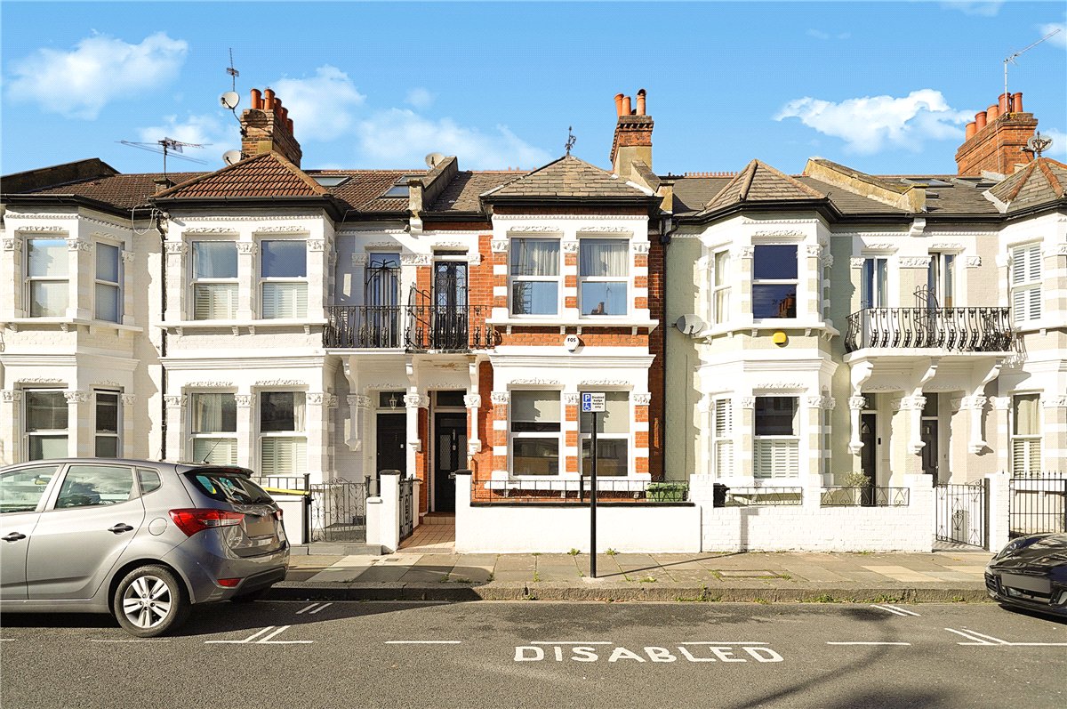 3 bedroom House, Burnfoot Avenue, London, SW6 - Sold