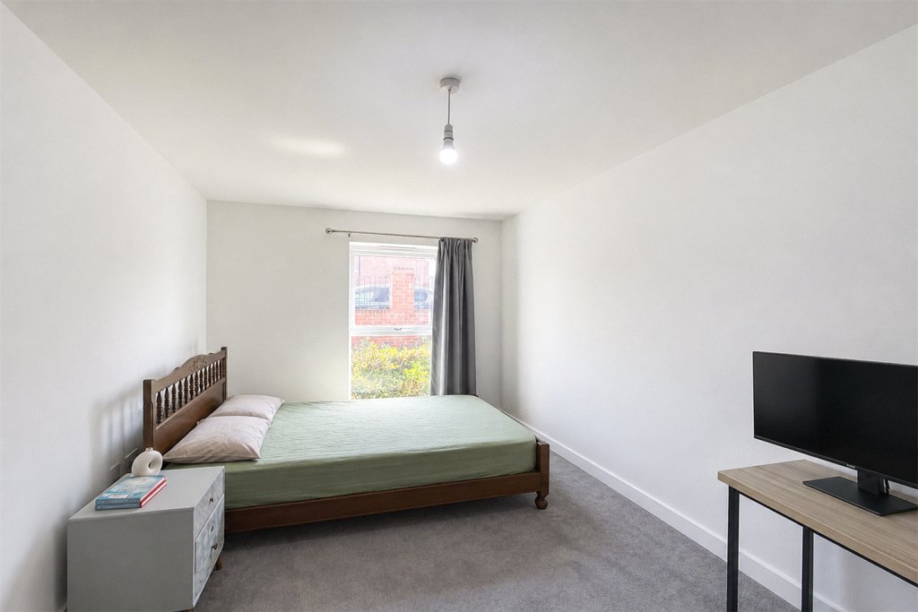 1 bedroom Flat, Atlas Way, Oakgrove, MK10 - Available, Image 4