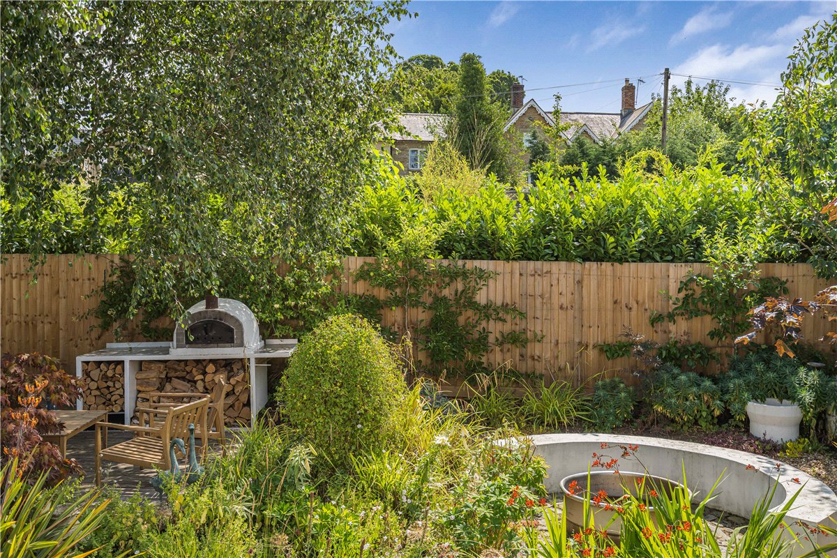 4 bedroom House, Heyford Road, Somerton, OX25 - Available, Image 25