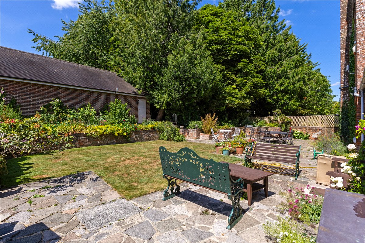 8 bedroom House, Hodson Road, Chiseldon, SN4 - Available, Image 9