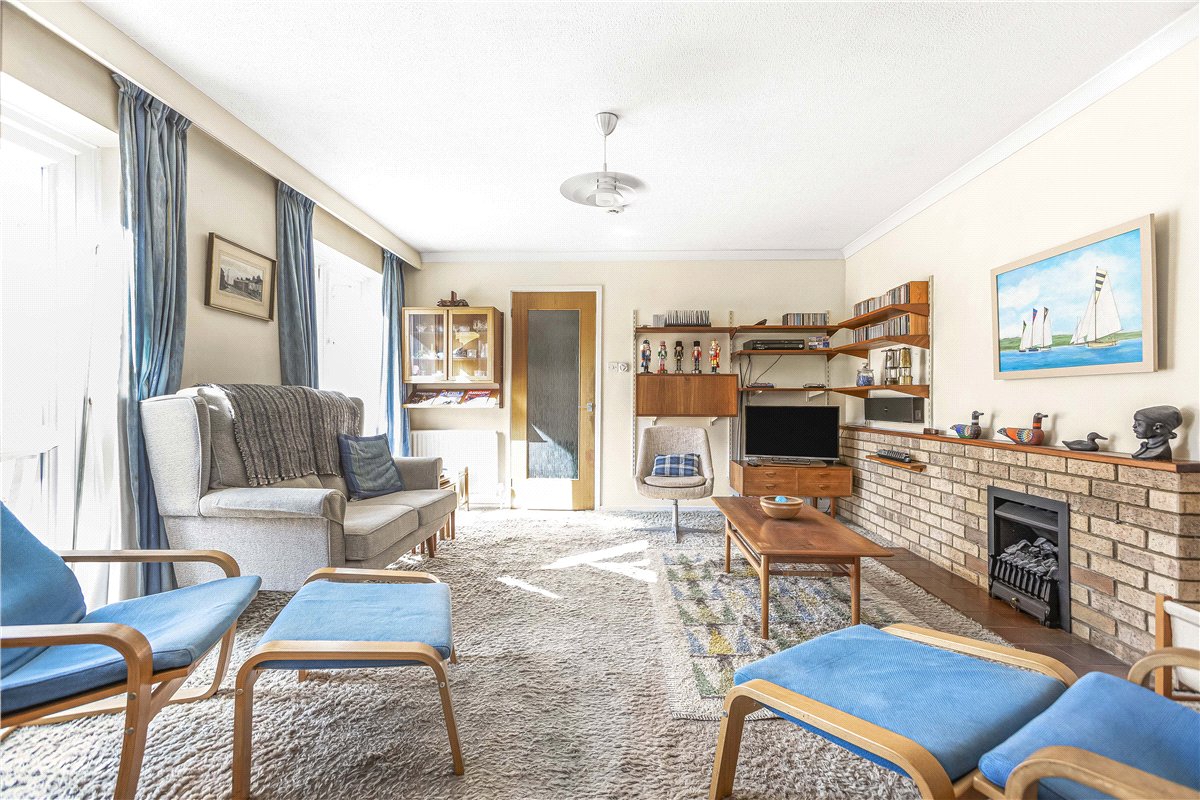 3 bedroom Bungalow, Foxton Close, Oxford, OX2 - Sold, Image 2