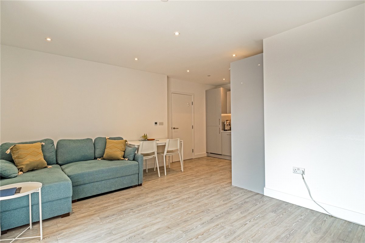1 bedroom Flat, Eagle Street, Cambridge, CB1 - Sold, Image 11