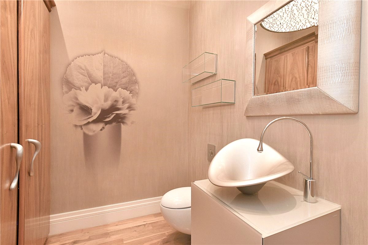 4 bedroom Flat, Upper Grosvenor Street, Mayfair, W1K - Available, Image 20