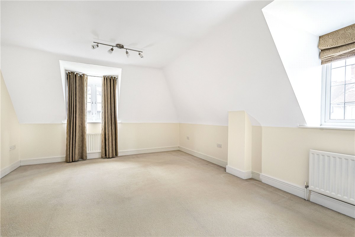 4 bedroom House, Lark Hill, Oxford, OX2 - , Image 19