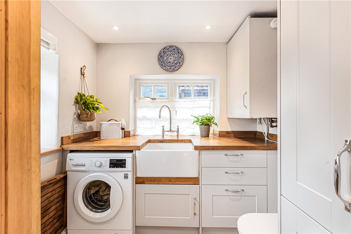 4 bedroom Cottage, New Road, Bampton, OX18 - Available, Image 8