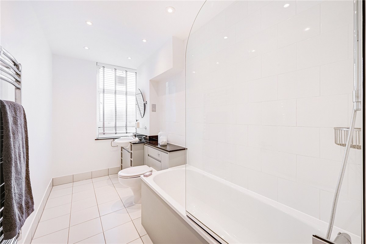 1 bedroom Residential, Richmond Court, 200 Sloane Street, SW1X - Available, Image 2