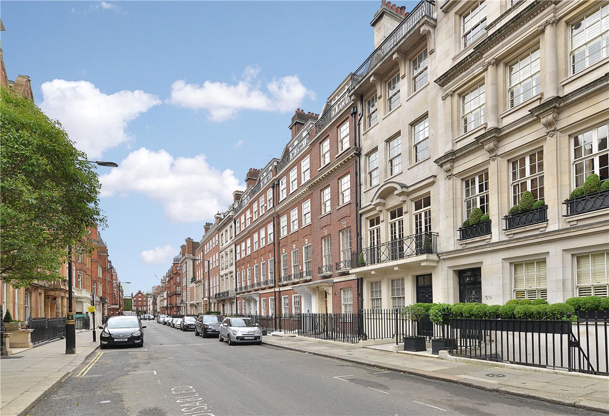 2 bedroom Flat, Green Street, Mayfair, W1K - Let Agreed, Image 13