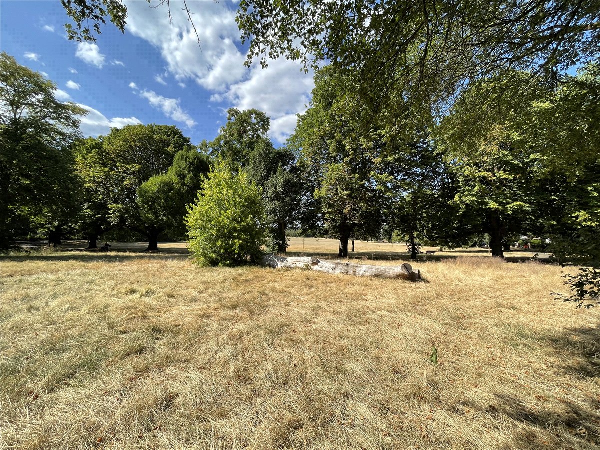 2 bedroom Flat, Nightingale Lane, London, SW12 - Sold STC, Image 16