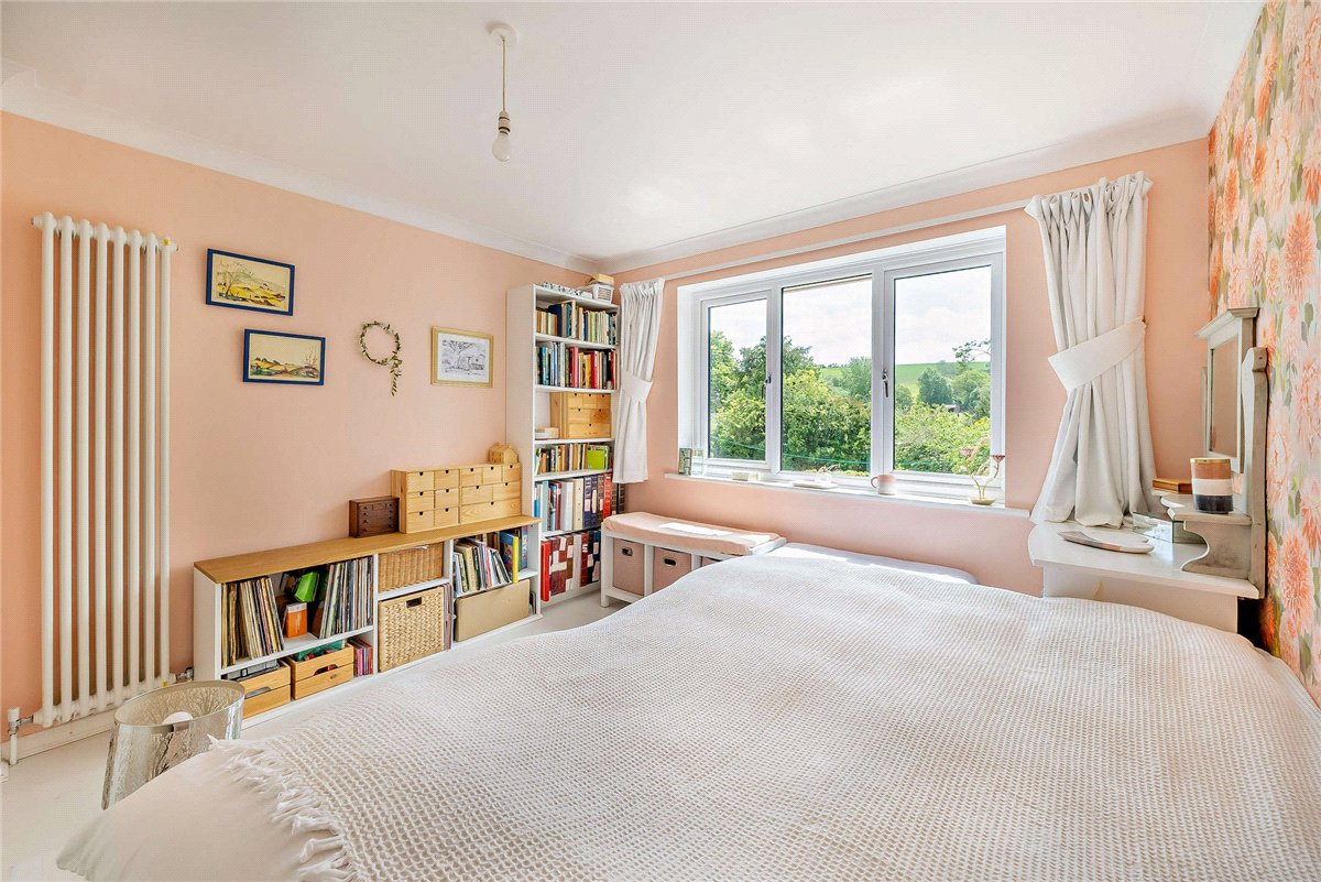 3 bedroom Bungalow, Downs Close, Eastbury, RG17 - Available, Image 14