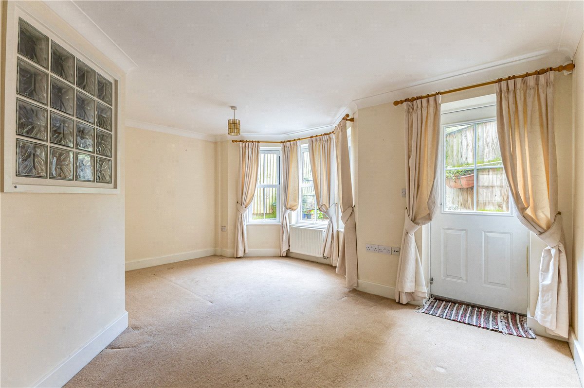 4 bedroom House, St. Matthews Gardens, Cambridge, CB1 - Available, Image 1
