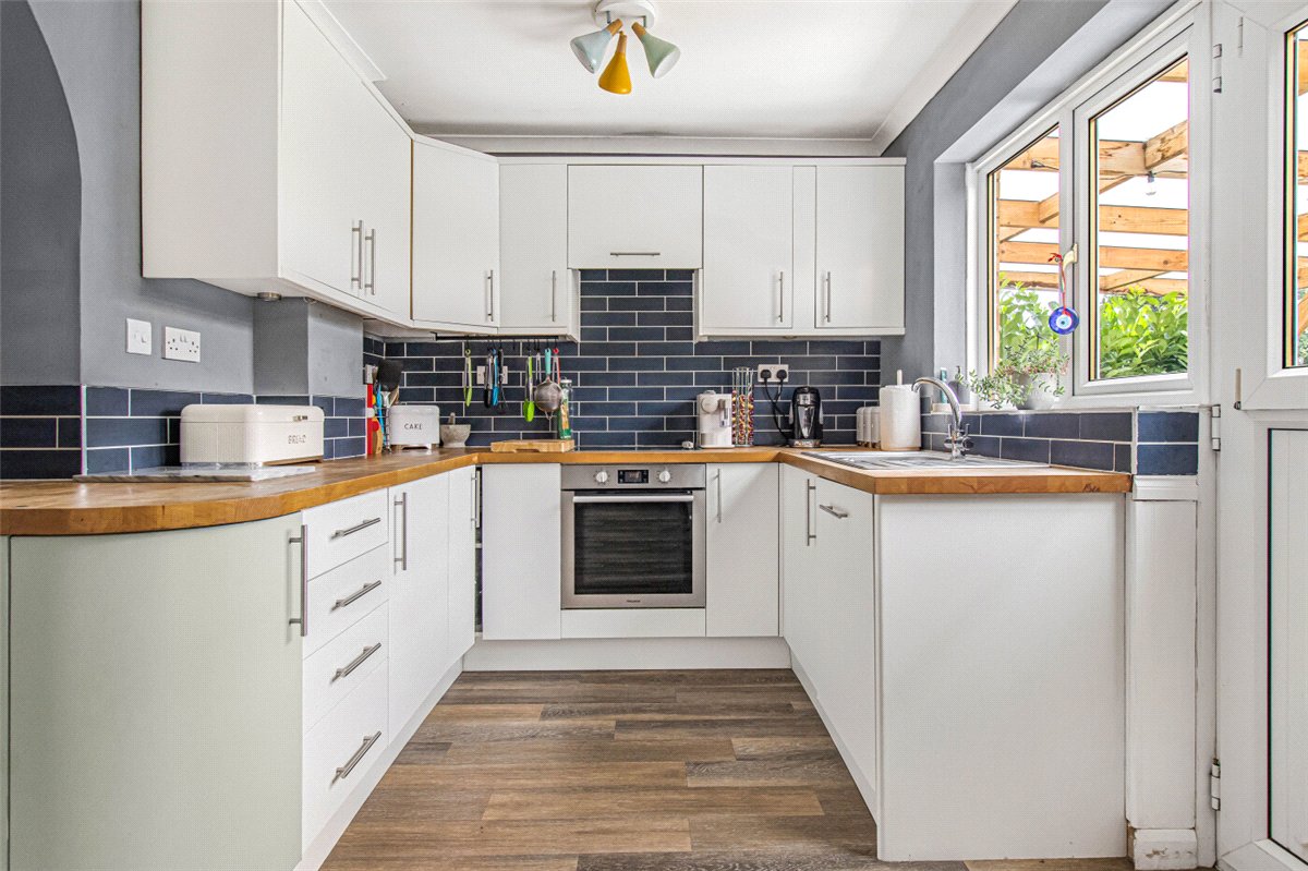4 bedroom House, Palmers Way, Melbourn, SG8 - Available, Image 1