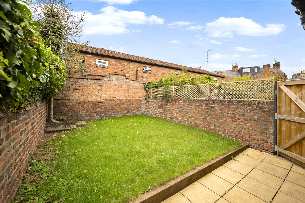 4 bedroom House, Park Grove, York, YO31 - Sold STC, Image 8