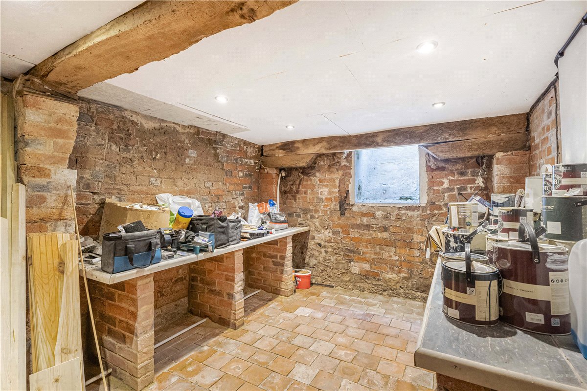 4 bedroom House, Silverless Street, Marlborough, SN8 - Available, Image 31