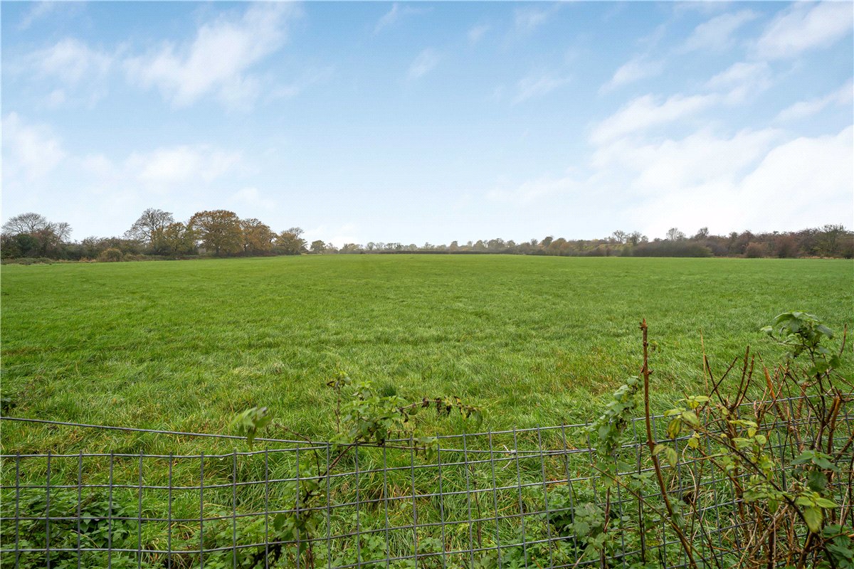 3 bedroom Bungalow, Nash Lee Lane, Wendover, HP22 - Available, Image 16