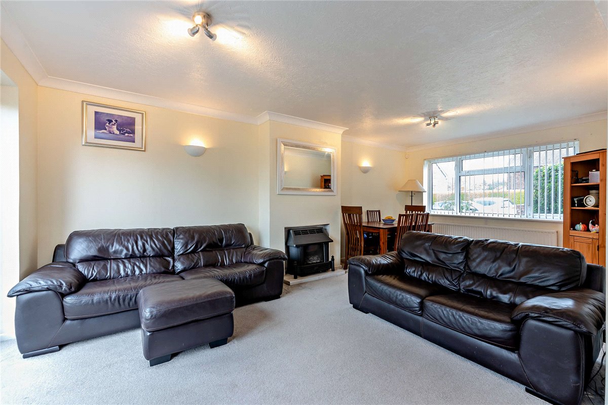 3 bedroom House, Charter Road, Newbury, RG14 - Sold, Image 6