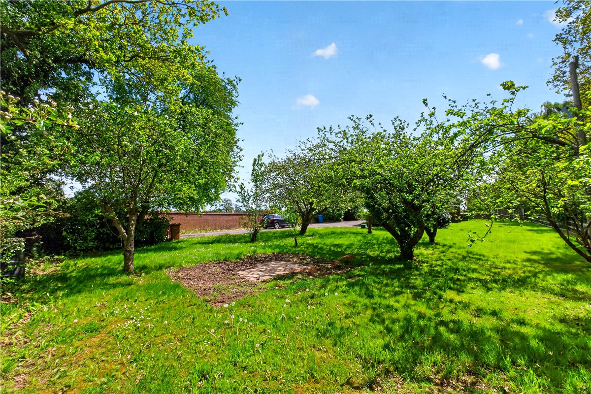 3 bedroom Bungalow, Wood End Lane, Curborough, WS13 - Available, Image 2