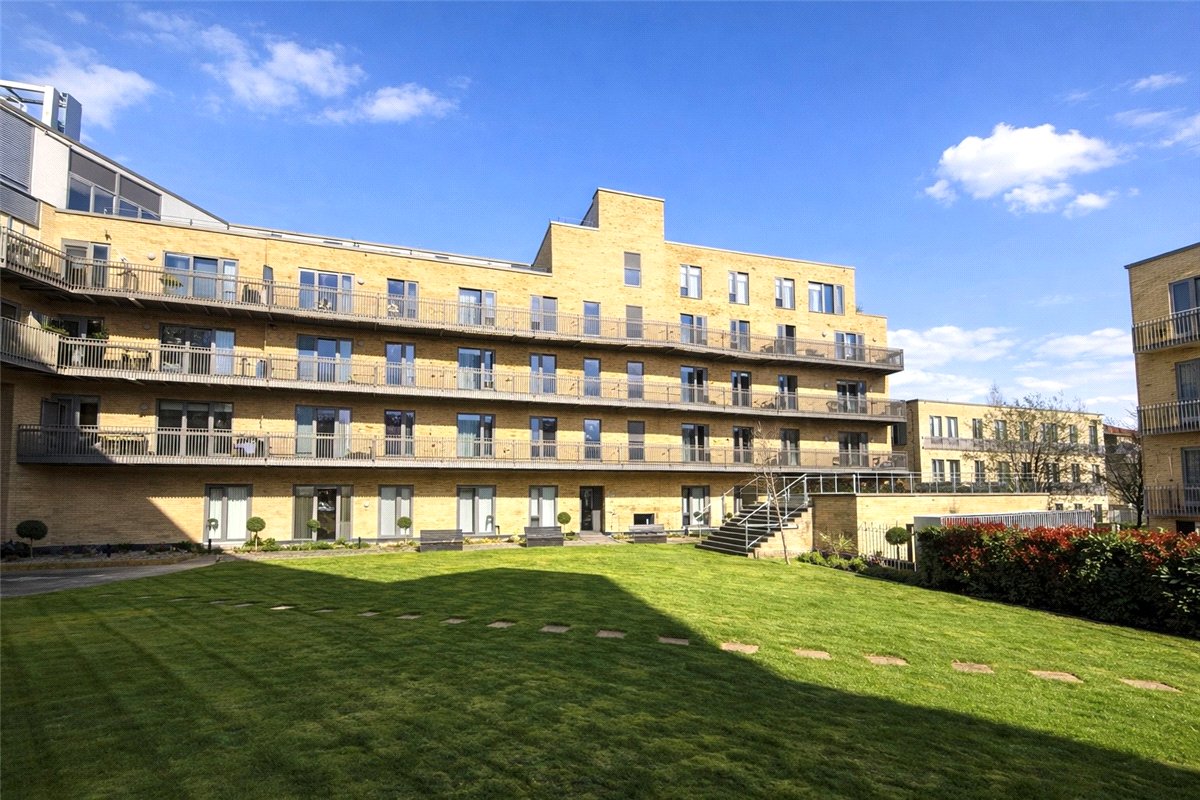 2 bedroom Flat, Hills Road, Cambridge, CB2 - Available