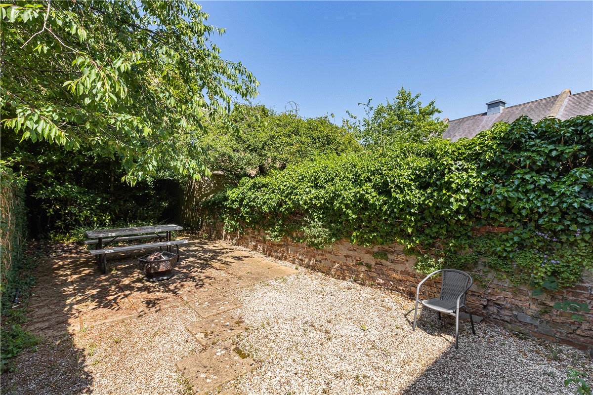 1 bedroom Flat, Walton Crescent, Oxford, OX1 - Let Agreed, Image 9
