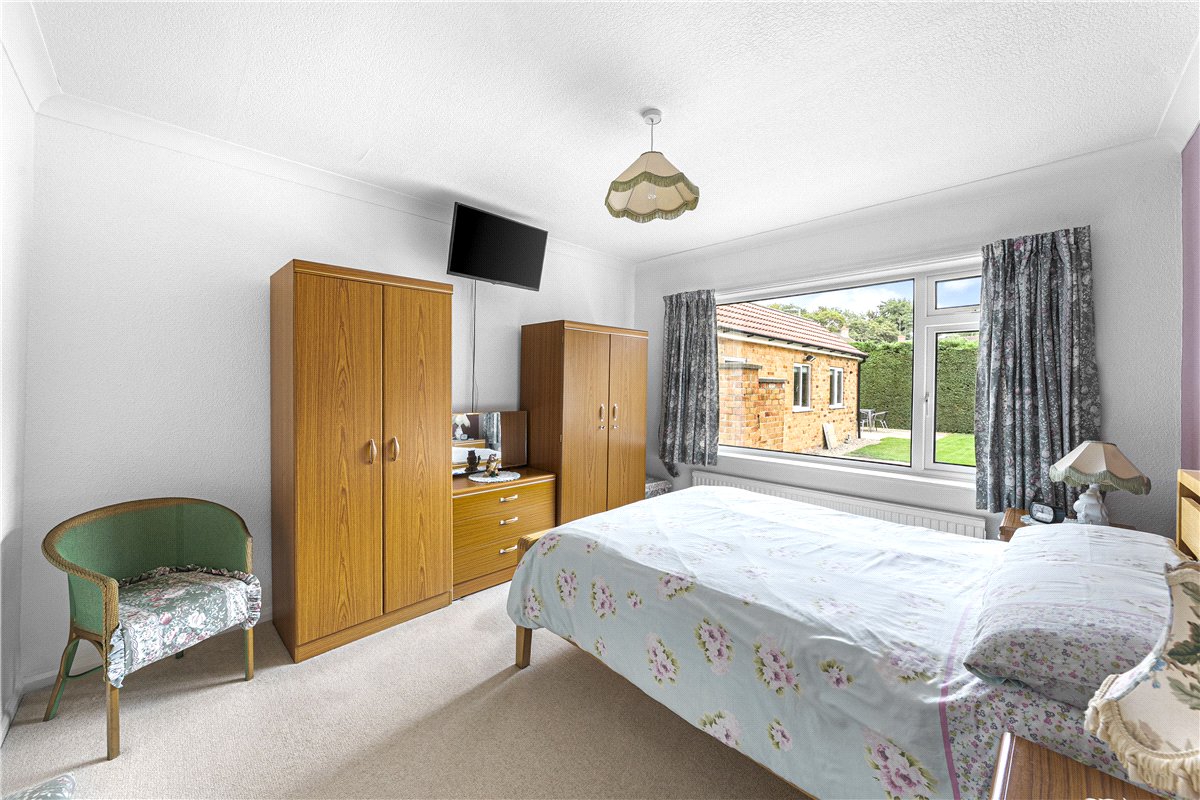4 bedroom Bungalow, Town Street, Hayton, YO42 - Available, Image 10