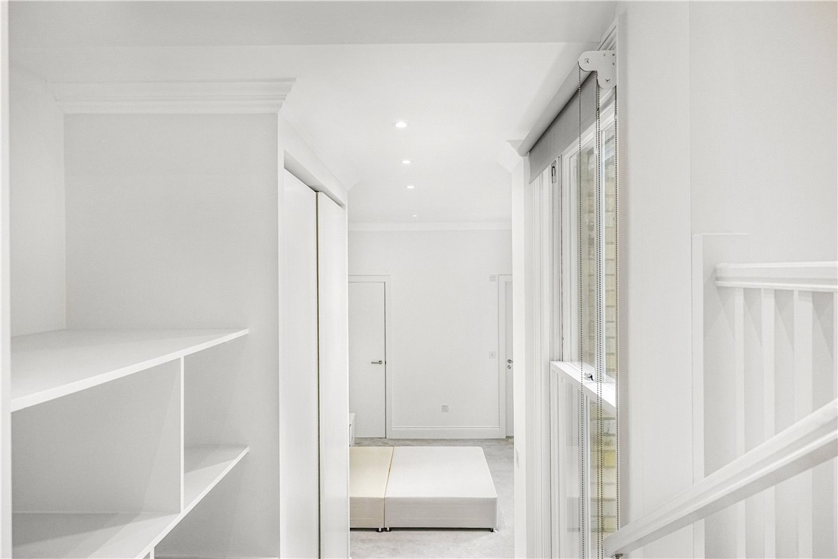 1 bedroom Flat, Egerton Gardens Mews, Knightsbridge, SW3 - Available, Image 12