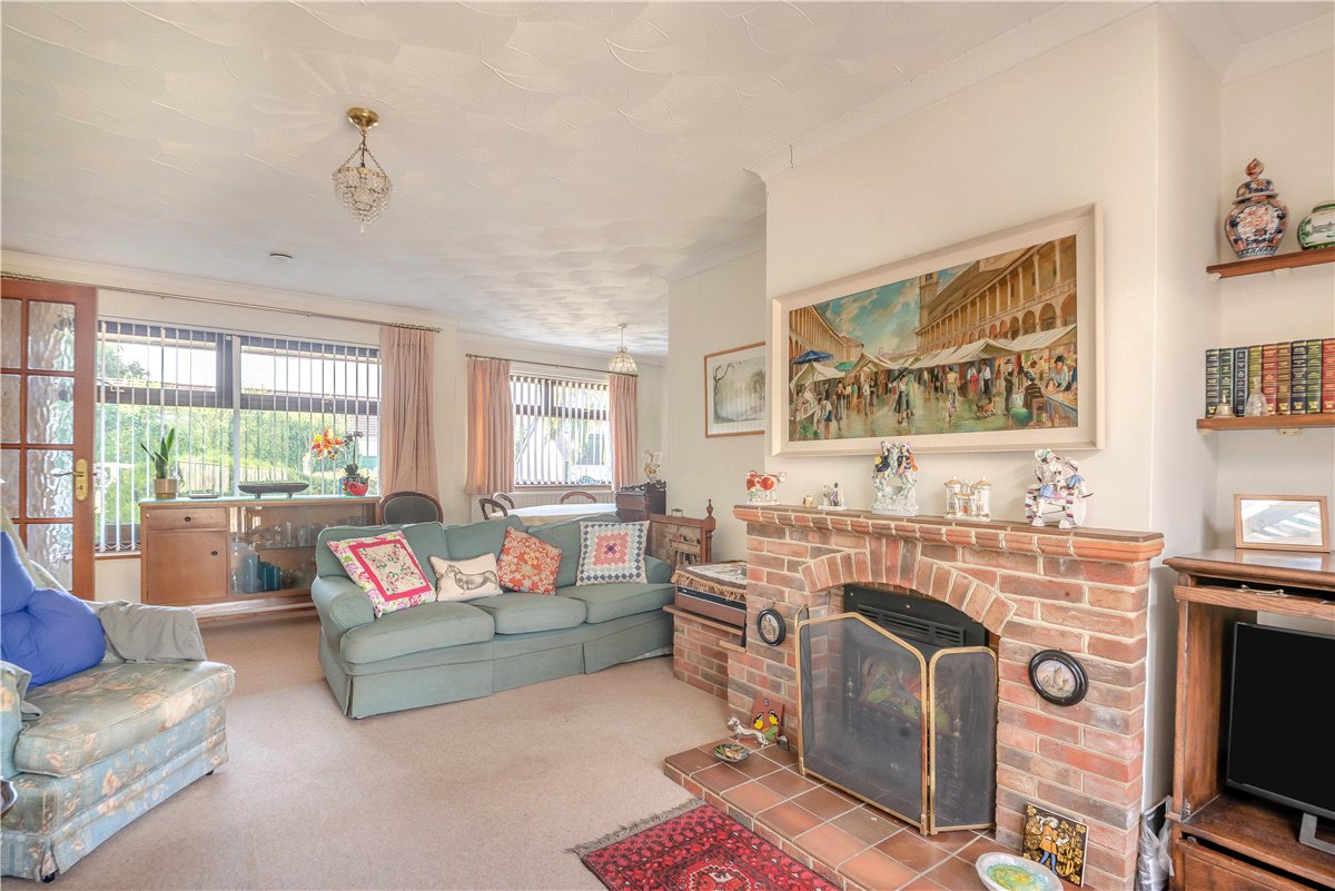 3 bedroom House, Forbes Road, Kings Worthy, SO23 - Available, Image 6