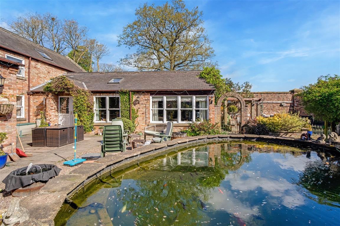 5 bedroom House, School Road, Hemingbrough, YO8 - Available, Image 14