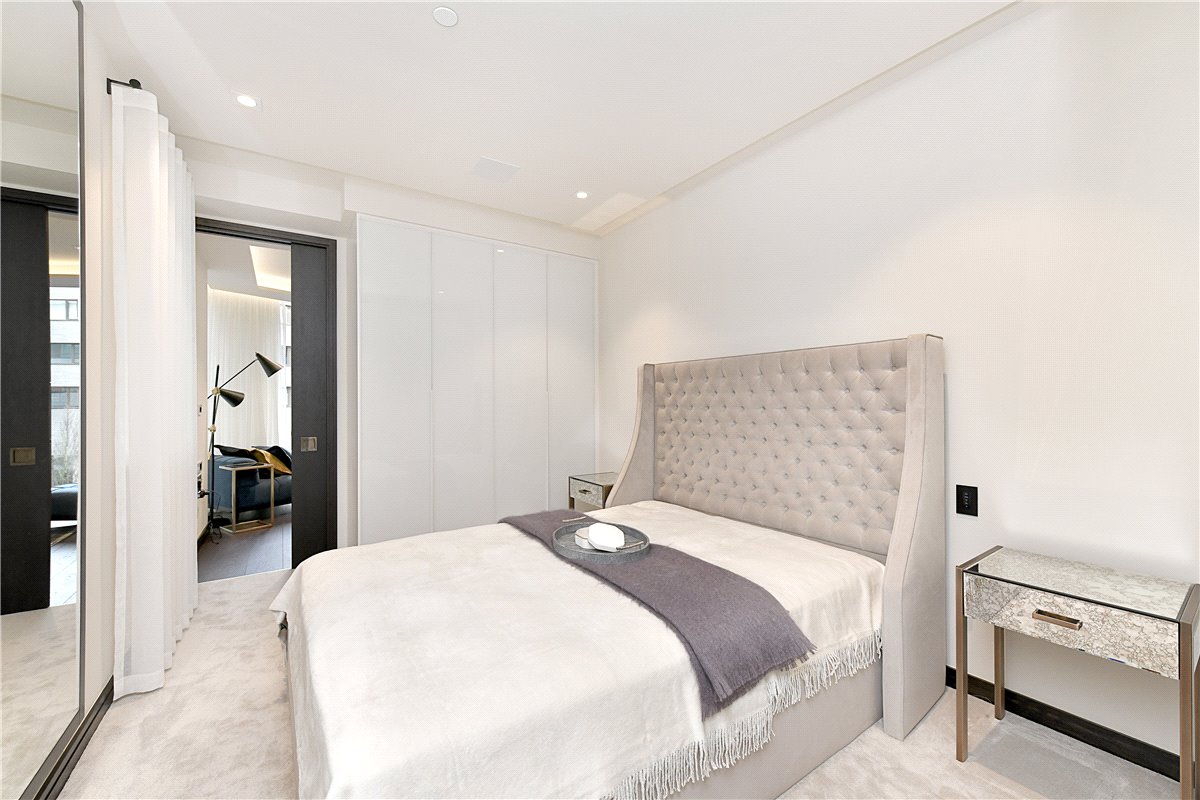 1 bedroom Residential, Crown Square, London, SE1 - Available, Image 2