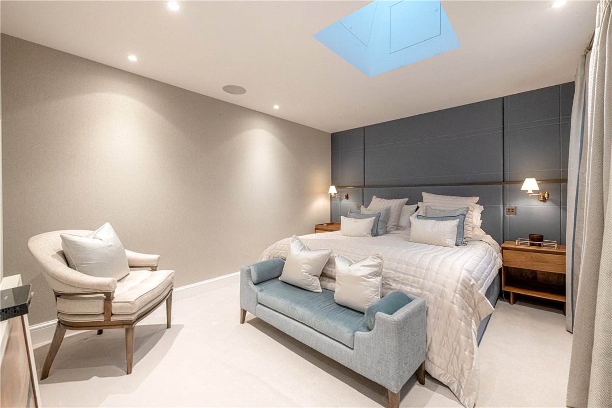 3 bedroom Maisonette, Shepherd Street, Mayfair, W1J - Sold, Image 11