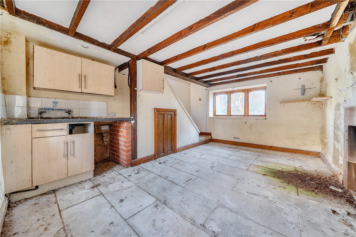 3 bedroom Cottage, Bannister Lane, Skelbrooke, DN6 - Available, Image 2